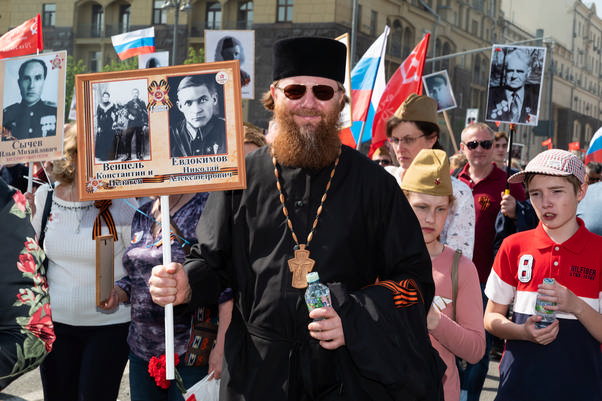 «Бессмертный полк» — социальный фотопроект Михаила Киракосяна